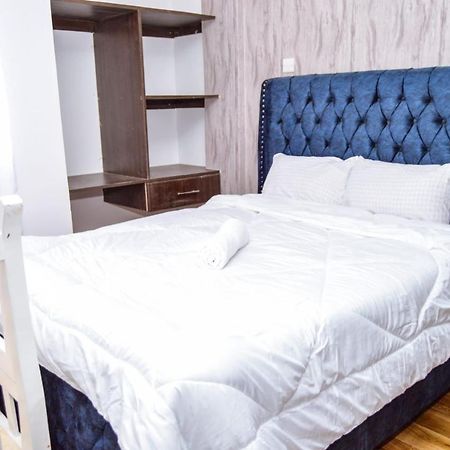 Jacky'S Fully Furnished Apartments Νακούρου Εξωτερικό φωτογραφία