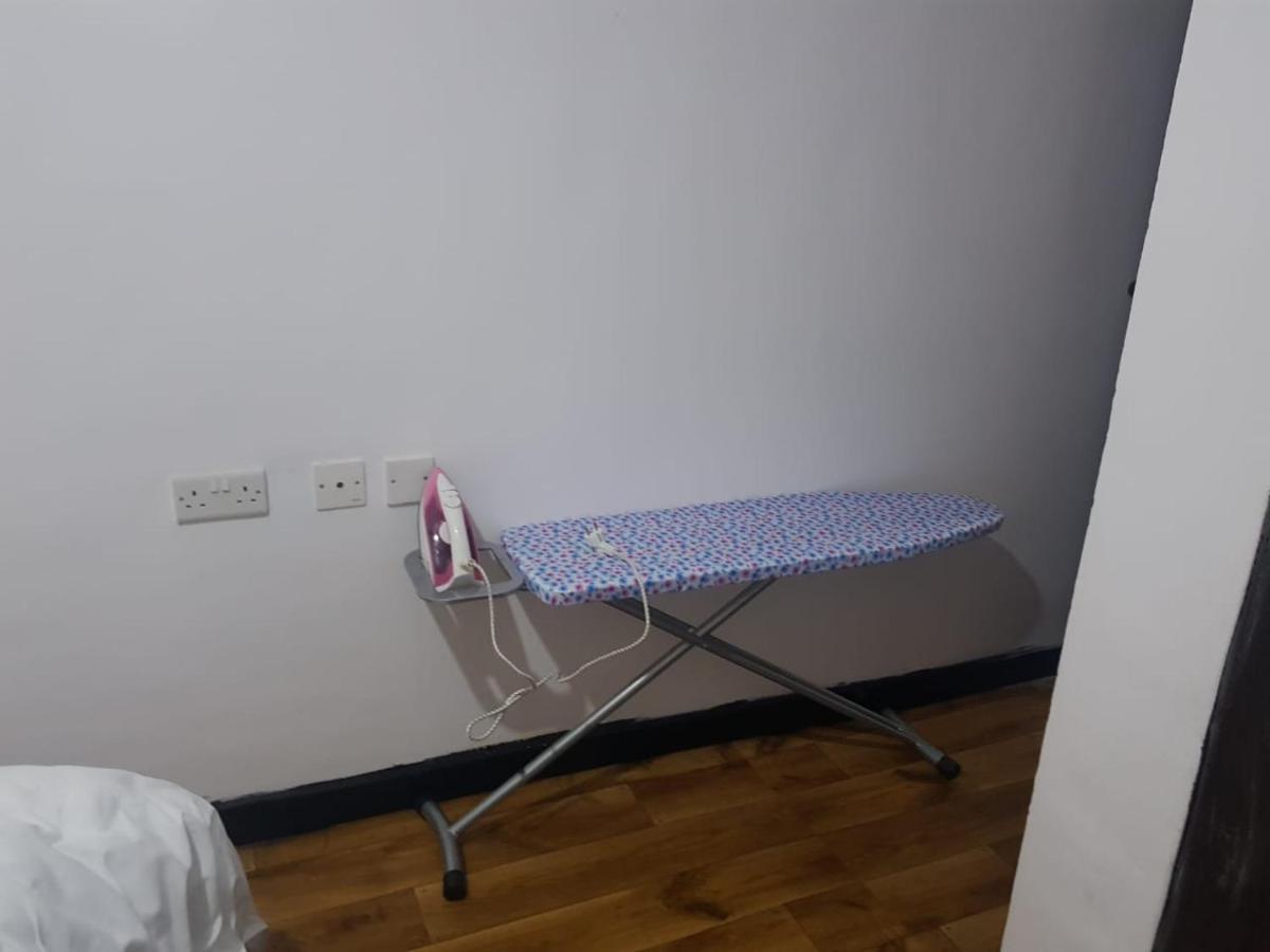 Jacky'S Fully Furnished Apartments Νακούρου Εξωτερικό φωτογραφία