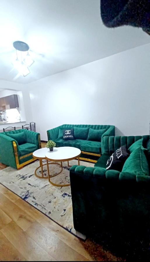 Jacky'S Fully Furnished Apartments Νακούρου Εξωτερικό φωτογραφία