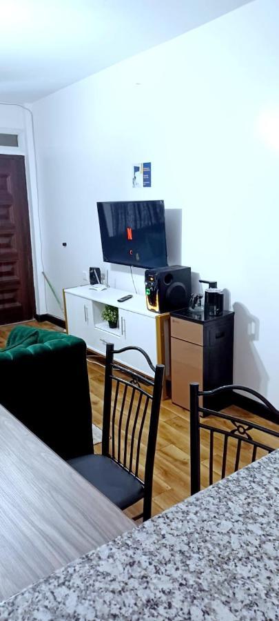 Jacky'S Fully Furnished Apartments Νακούρου Εξωτερικό φωτογραφία